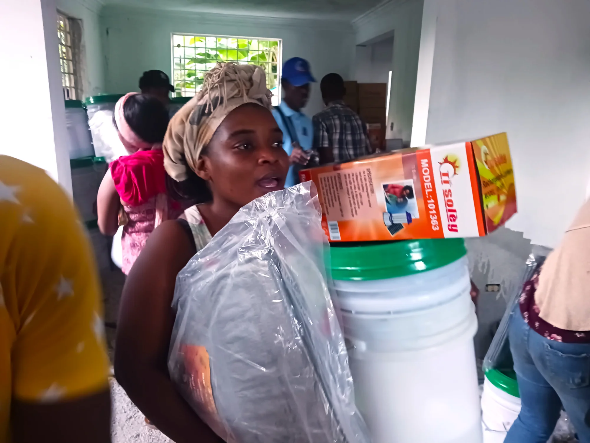 Distribution de colis alimentaires